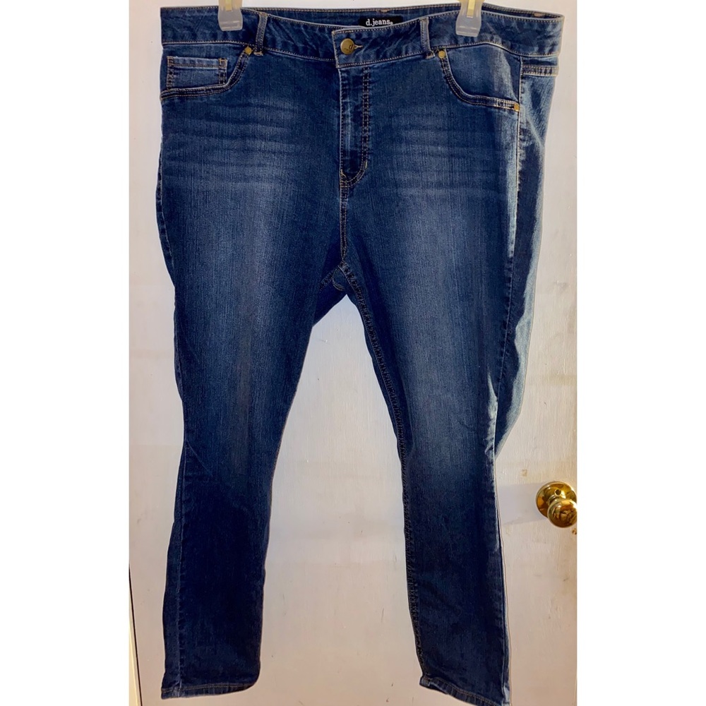 Dark blue full length jeans